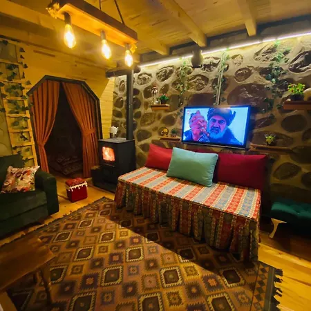 Of Kartepe - Tas Ev & Ikiz Holiday home Of